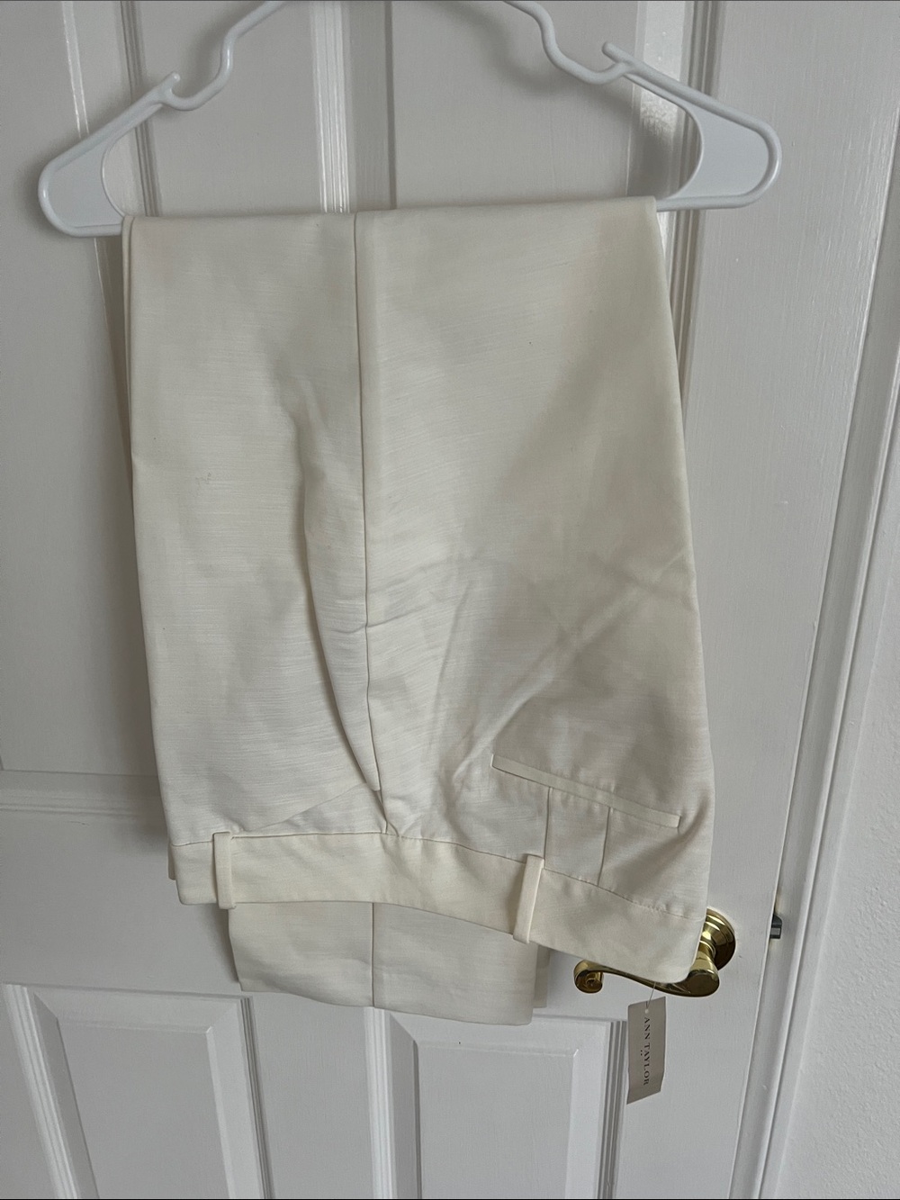 Ann Taylor Cream Women’s Dress Pants